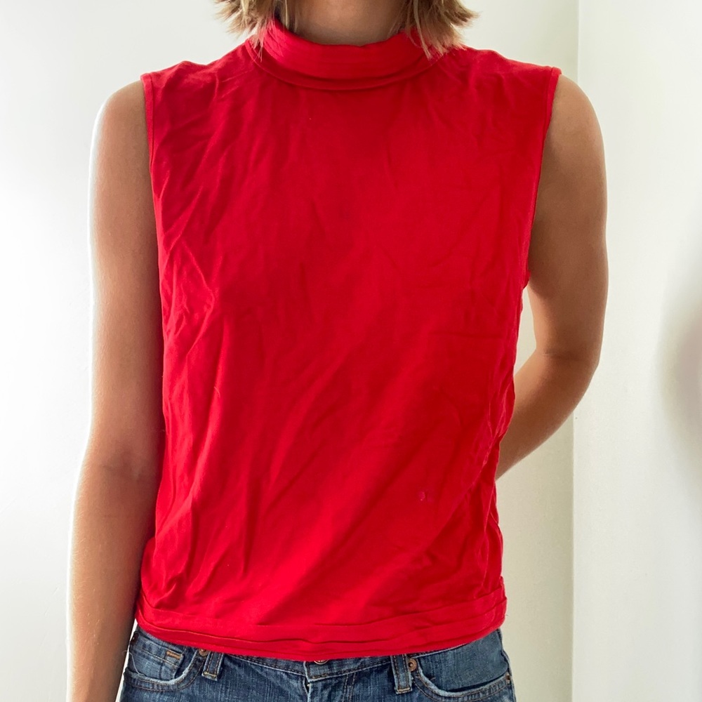 ARMANI Mock Neck Collar Sleeveless Top
